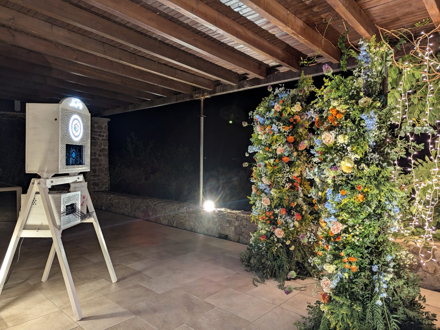 Photobooth in Aegina mariabooth.photo | Villa Aelia